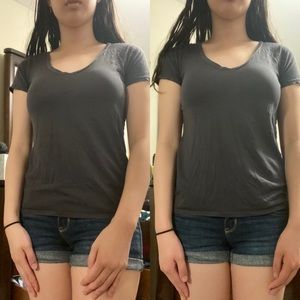 brown everlane t shirt